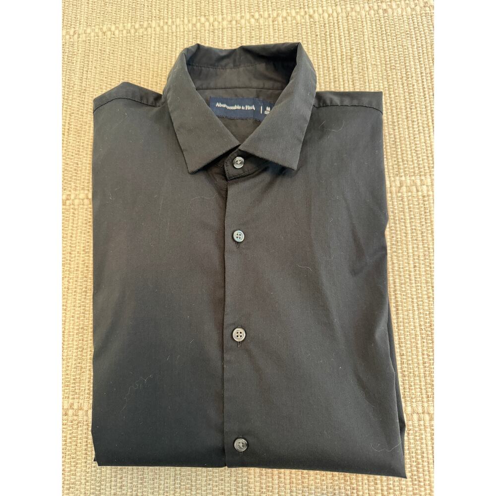 Abercrombie & Fitch Men's Long-Sleeve Performance Button-Up Shirt size Medium